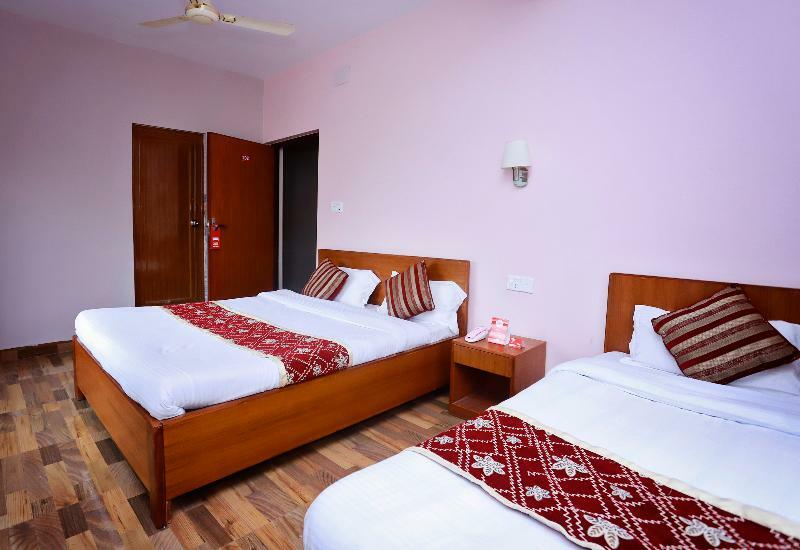Oyo 575 Api Suites โพคารา ภายนอก รูปภาพ