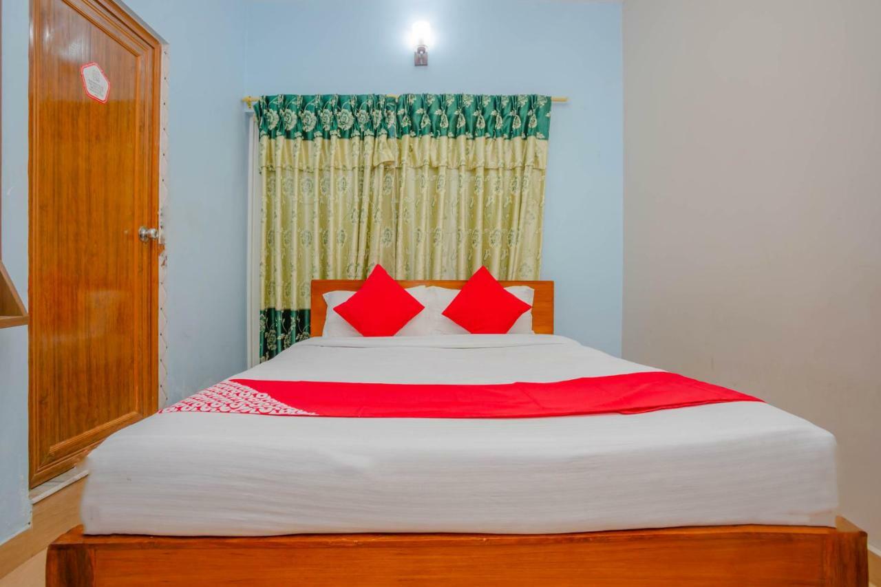 Oyo 575 Api Suites โพคารา ภายนอก รูปภาพ